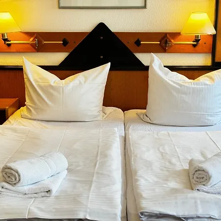 Zur Eiche Hotel Meerane