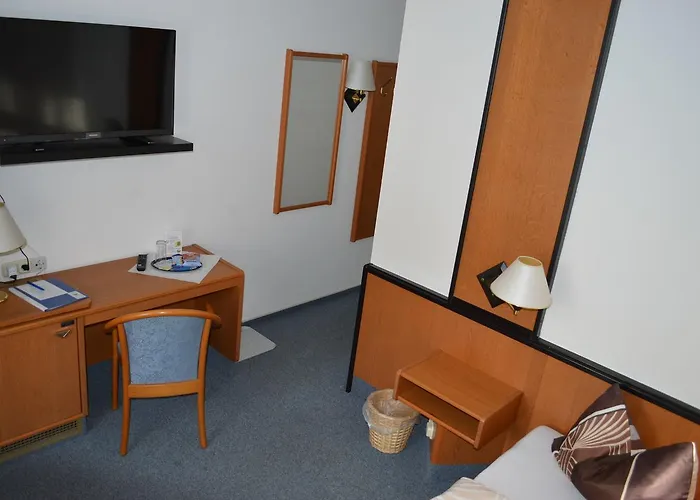 Zur Eiche メラーネ